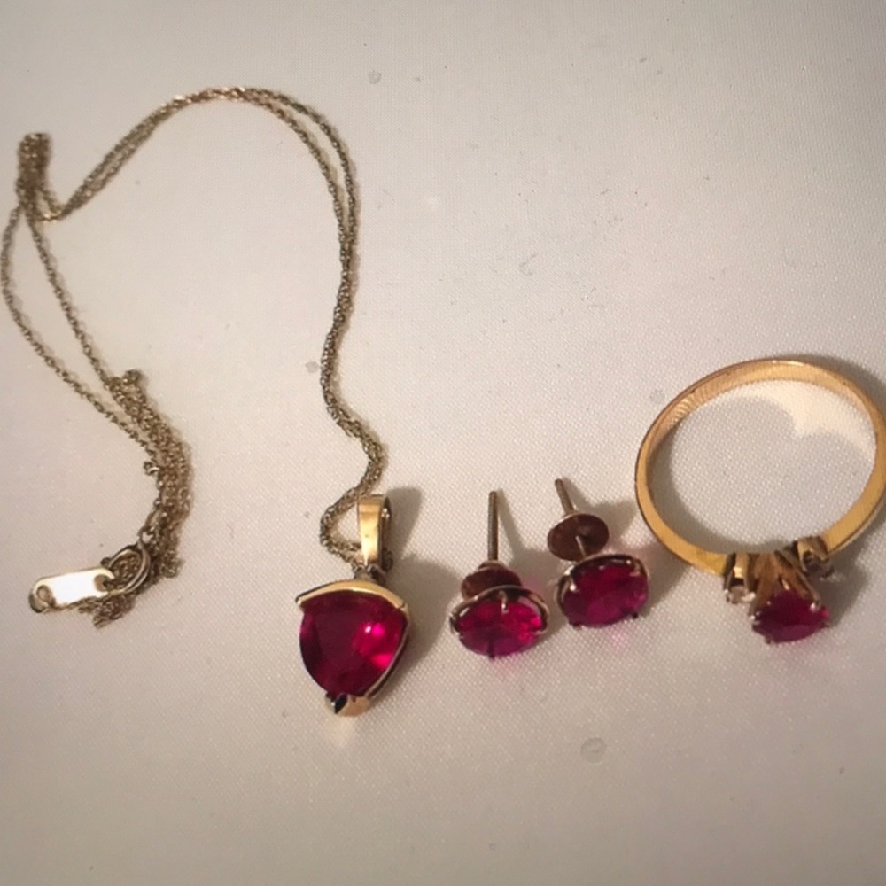 Vintage 14k gold ruby set